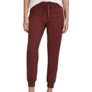 Lululemon Dance Studio Mid-Rise Jogger Maroon Size 8